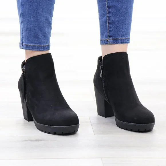 Black Chunky Heel Ankle Boots Suede Lug High Heel Booties - Picture 6 of 15